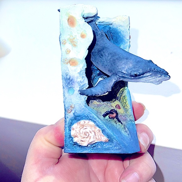 Art from the Ocean with placement of undersea creatures just look closely - Picture 3 of 4